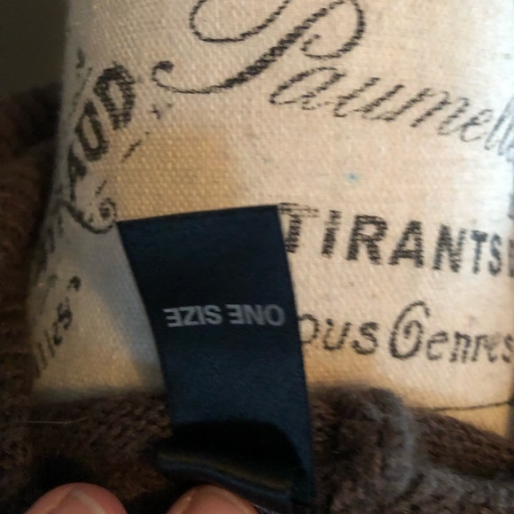 Sweater poncho - Picture 6 of 6